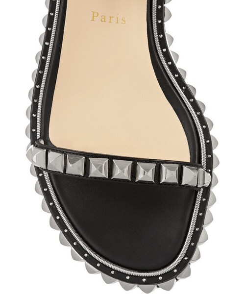 Christian Louboutin（クリスチャンルブタン）の「Christian Louboutin Athossita studded leather sandals（サンダル・レディース・Black・IT40/IT39.5/IT37/IT37.5/IT38/IT36.5/IT41/IT38.5/IT40.5/IT36/IT39）」の3枚目の写真