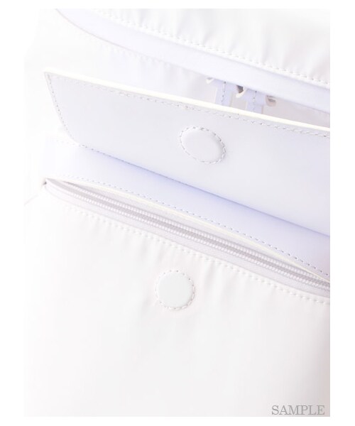 emmi（エミ）の「【emmi atelier】レザープレートリュック（リュック・レディース・WHT/BLK/WHTxBLK・F）」の15枚目の写真