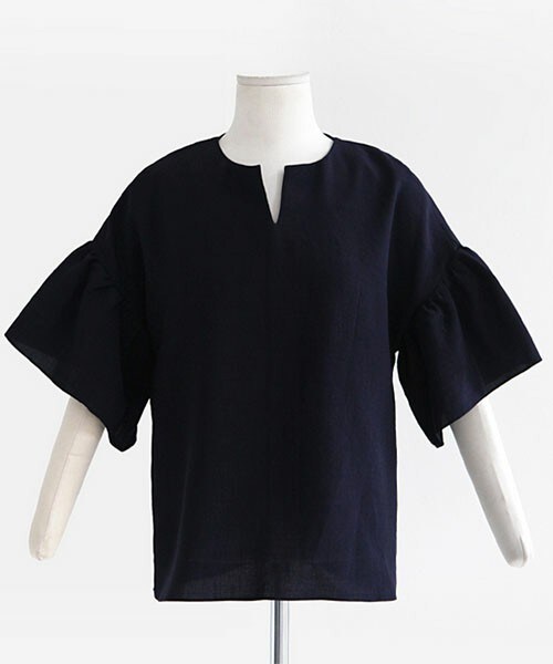 DHOLIC（ディーホリック）の「Vスリットラッフルスリーブブラウス（シャツ/ブラウス・レディース・アイボリー/イエロー/ピンク/ネイビー・FREE）」の2枚目の写真