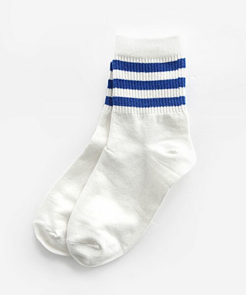 DHOLIC（ディーホリック）の「ラインクルー丈ソックス（ソックス/靴下・レディース・ブラックトーン/レッドトーン/ブルートーン/グレー/ブラック・FREE）」の4枚目の写真