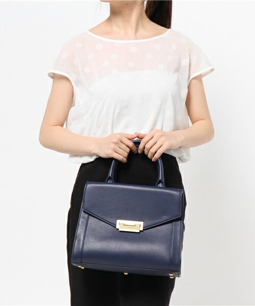 FLYNN（フリン）の「FLYNN 『CLARKE』ハンドバッグ（ハンドバッグ・レディース・ネイビー/ブラック・FREE）」の16枚目の写真