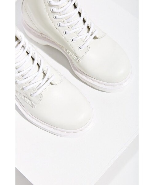 Dr. Martens(ドクターマーチン)の「Dr. Martens 1460 Mono Boot(ブーツ・レディース・WHITE・6/7/10/8/9)」の2枚目の写真