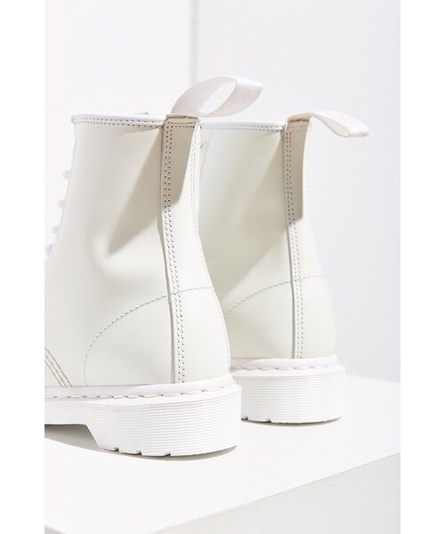 Dr. Martens(ドクターマーチン)の「Dr. Martens 1460 Mono Boot(ブーツ・レディース・WHITE・6/7/10/8/9)」の7枚目の写真