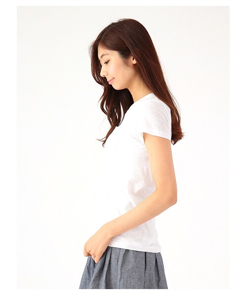 earth music&ecology（アースミュージックアンドエコロジー）の「Hanes×earthTシャツ（Tシャツ・レディース・ホワイト/杢グレー/ブラック/ネイビー・S/M）」の2枚目の写真