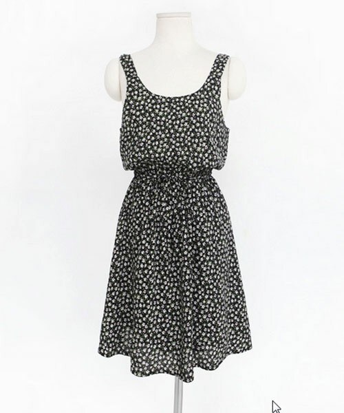 DHOLIC(ディーホリック)の「小花柄ノースリーブワンピース(ワンピース・レディース・ネイビーA/ブラックA/ブラックグレーB/ブラックB・FREE)」の3枚目の写真