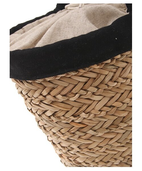 Samansa Mos2(サマンサ モスモス)の「レース付パイピング水草トートバッグ(バッグ・ポーチ・レディース・ブラック/ベージュ・F)」の7枚目の写真