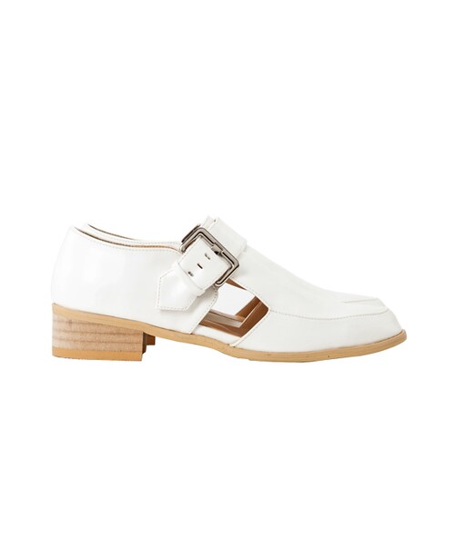 gracegift（グレースギフト）の「韓國側鏤空飾釦孟克鞋（シューズ・レディース・黑/白・36/37/38/39/40）」の3枚目の写真