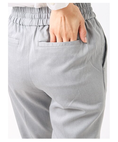 earth music&ecology（アースミュージックアンドエコロジー）の「裾リブパンツ（パンツ・レディース・ライトグレー/ブラック・S/M）」の6枚目の写真