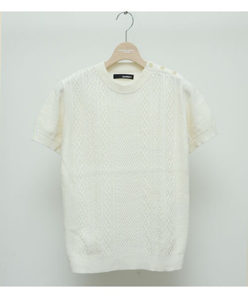 HAMNETT（ハムネット）の「【HAMNETT】 CABLE KNIT SHORT PULLOVER（トップス・メンズ・ネイビー/アイボリー・S/M/L）」の2枚目の写真