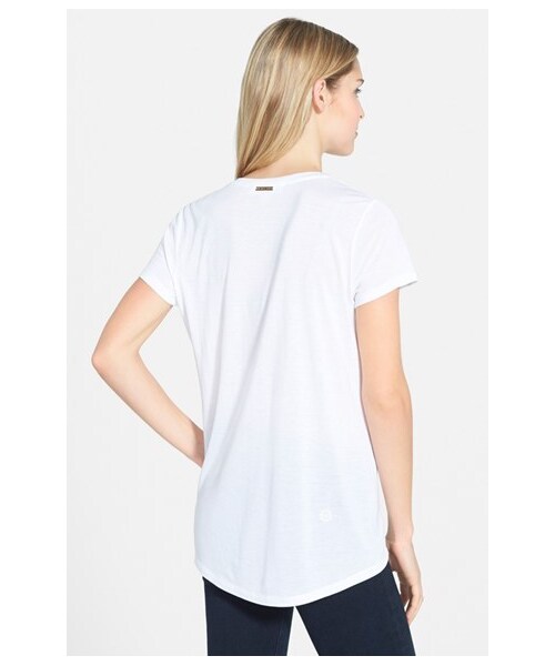 MICHAEL KORS(マイケルコース)の「MICHAEL Michael Kors High/Low V-Neck Tee(Tシャツ/カットソー・レディース・White・Regular X-Small/Regular Small/Regular Large/Regular Medium/Regular X-Large)」の3枚目の写真