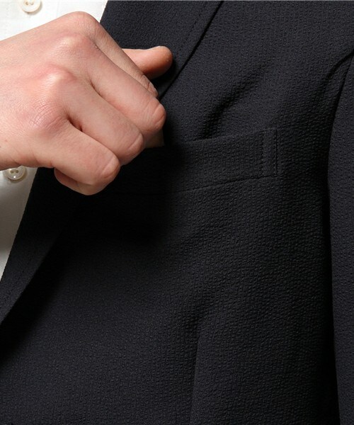 MEN'S BIGI（メンズビギ）の「シアサッカー ストレッチジャケット/オンオフ兼用（テーラードジャケット・メンズ・ホワイト/ネイビー・SMALL/MEDIUM/LARGE）」の11枚目の写真