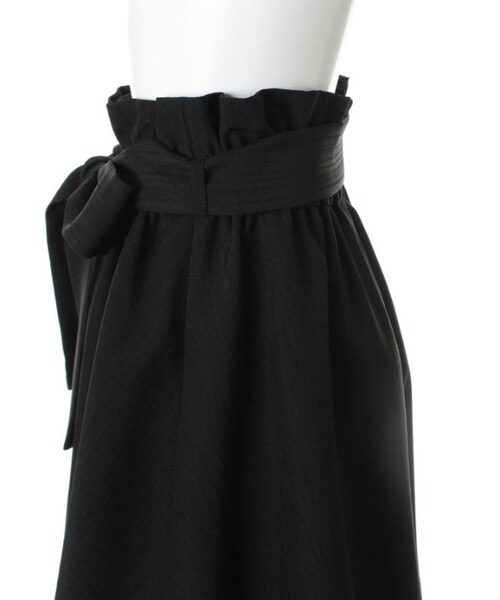 31 Sons de mode(トランテアン ソン ドゥ モード)の「リボン付フレアキュロット(パンツ・レディース・ブラック/ホワイト/サックスブルー・36/38)」の7枚目の写真