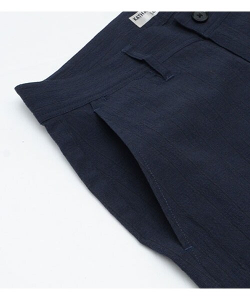 KATHARINE HAMNETT LONDON （キャサリンハムネットロンドン）の「SHADOW CHECK SUCKER PANTS（パンツ・メンズ・ブラック/ネイビー・M/L/XL）」の9枚目の写真