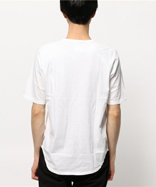 EVERLAST(スポーツ・ライフスタイル)（エバーラスト）の「EVERLAST クルーＴセットインラグラン（Tシャツ/カットソー・メンズ・ブラック/ホワイト・SMALL/MEDIUM）」の4枚目の写真