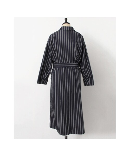 URBAN RESEARCH（アーバンリサーチ）の「マキシ丈ジャケットコート（ジャケット/アウター・レディース・OF×BK SRP/NV×OF SRP・FREE）」の5枚目の写真