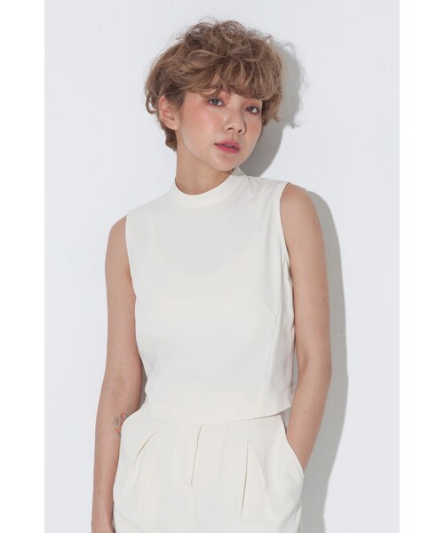 Marjorie(マージョリー)の「緋色懷想,小立領後頸扣修身背心(3色)(トップス・レディース・粉/裸/白・F)」の1枚目の写真