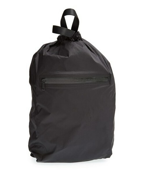 BAGGU(バグー)の「Baggu Ripstop Nylon Tote Pack(トートバッグ・レディース・Leopard/Black・12 1/2"W x 18"H x 10"D.)」の1枚目の写真