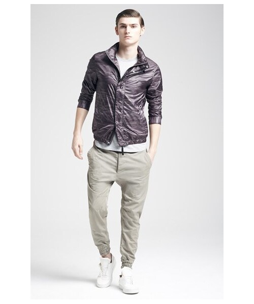 HELMUT LANG（ヘルムートラング）の「Helmut Lang 'Base Jersey' Colorblock T-Shirt（Tシャツ/カットソー・メンズ・Grey/ White・Regular Small/Regular Large/Regular Medium/Regular X-Large）」の5枚目の写真