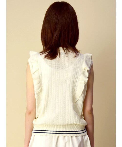 w closet（ダブルクローゼット）の「ケーブル編みフリルベスト（トップス・レディース・ホワイト/グレー/ネイビー・FREE）」の6枚目の写真