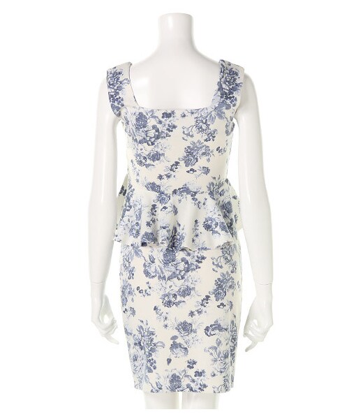 ROYAL PARTY（ロイヤルパーティー）の「フラワープリント ペプラムセットアップ（その他・レディース・ブルー/オフホワイト系・F）」の4枚目の写真