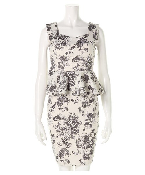 ROYAL PARTY（ロイヤルパーティー）の「フラワープリント ペプラムセットアップ（その他・レディース・ブルー/オフホワイト系・F）」の2枚目の写真