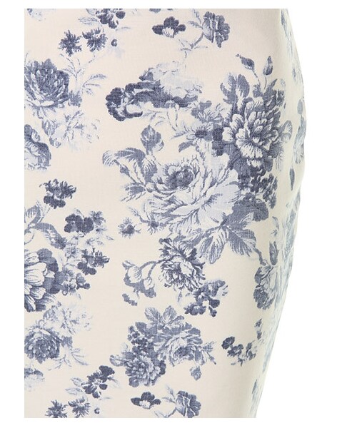 ROYAL PARTY（ロイヤルパーティー）の「フラワープリント ペプラムセットアップ（その他・レディース・ブルー/オフホワイト系・F）」の10枚目の写真