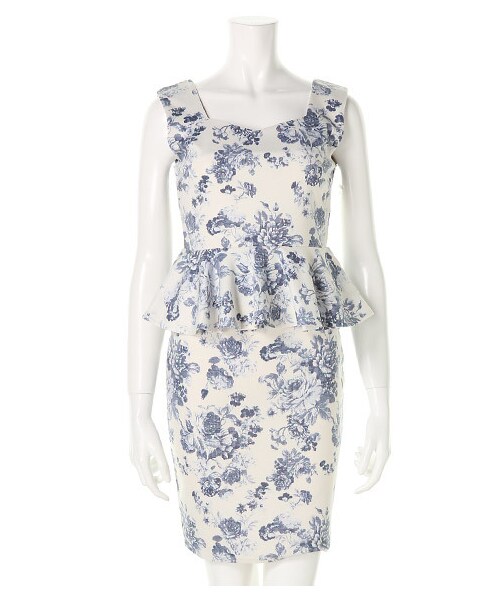 ROYAL PARTY（ロイヤルパーティー）の「フラワープリント ペプラムセットアップ（その他・レディース・ブルー/オフホワイト系・F）」の3枚目の写真