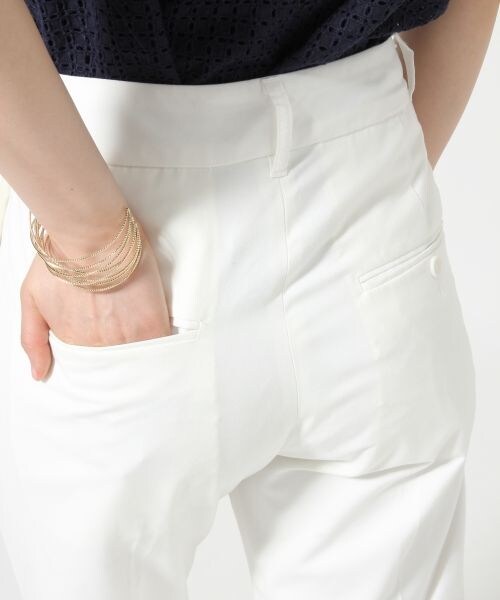 LOWRYS FARM（ローリーズファーム）の「ＴＲワイドタックパンツ（パンツ・レディース・オフ05/ベージュ52/グリーン78・Ｍ/Ｌ）」の11枚目の写真