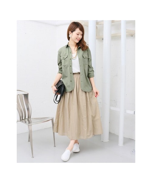 URBAN RESEARCH DOORS(アーバンリサーチドアーズ)の「コットンギャザーロングスカート(スカート・レディース・LIGHT GRAY/BEIGE/GREEN/NAVY・one)」の7枚目の写真