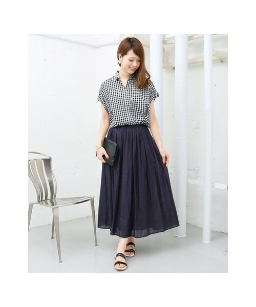 URBAN RESEARCH DOORS(アーバンリサーチドアーズ)の「コットンギャザーロングスカート(スカート・レディース・LIGHT GRAY/BEIGE/GREEN/NAVY・one)」の11枚目の写真