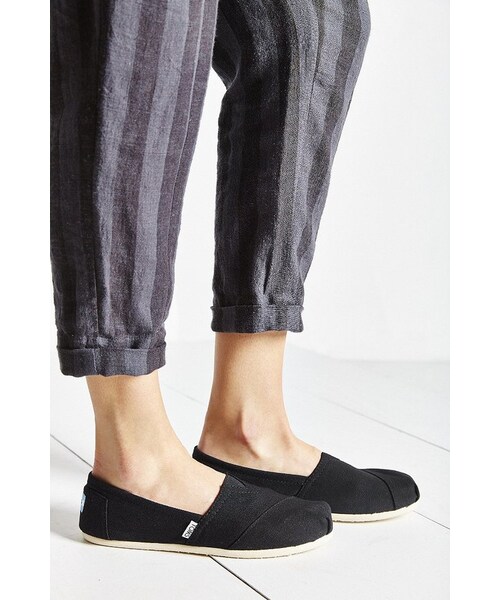 TOMS（トムス）の「TOMS Slip-On Shoe（その他パンツ・レディース・RED/GREY/NAVY/BLACK・8/7.5/7/6/8.5/9/10）」の10枚目の写真