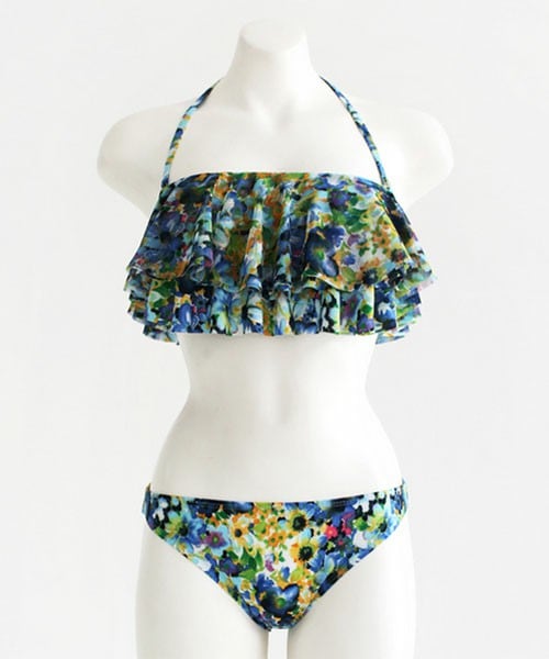 DHOLIC（ディーホリック）の「水彩フラワー柄ティアードバンドゥビキニ（水着・レディース・レッド/ブルー・FREE）」の2枚目の写真