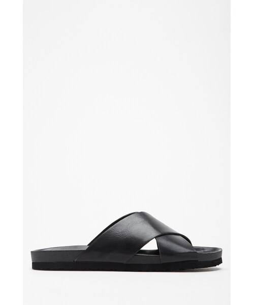 FOREVER 21（フォーエバー トゥエンティーワン）の「FOREVER 21 Faux Leather Crisscross Sandals（サンダル・レディース・White/Black・6.5/7/8/7.5/8.5/9/6/10/5.5）」の5枚目の写真