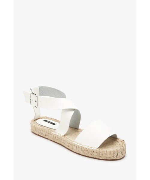 FOREVER 21(フォーエバー トゥエンティーワン)の「FOREVER 21 Faux Leather Espadrille Sandals(サンダル・レディース・Black/Camel/Cream・8/10/9/7/6)」の6枚目の写真