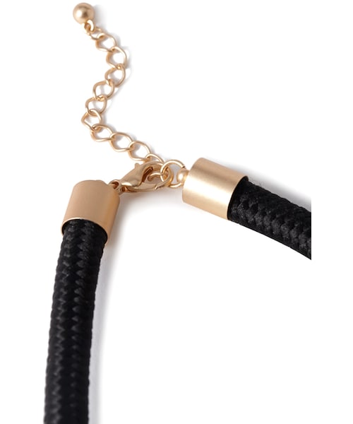 FOREVER 21（フォーエバー トゥエンティーワン）の「FOREVER 21 Matte Metal Statement Necklace（ネックレス・レディース・Matte gold/black・One size）」の2枚目の写真