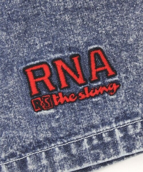 RNA（アールエヌエー）の「＜予約＞デニムイージーハーフパンツ（パンツ・レディース・インディゴケミカル/インディゴブルー・M）」の11枚目の写真