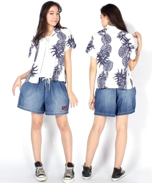 RNA（アールエヌエー）の「＜予約＞デニムイージーハーフパンツ（パンツ・レディース・インディゴケミカル/インディゴブルー・M）」の2枚目の写真