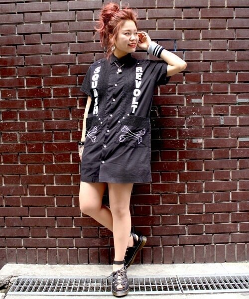 RNA（アールエヌエー）の「ボーンパナマシャツワンピース（ワンピース/ドレス・レディース・ホワイト/ブラック/シアンブルー・M）」の6枚目の写真