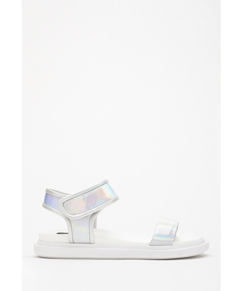 FOREVER 21（フォーエバー トゥエンティーワン）の「FOREVER 21 Faux Patent Leather Flatform Sandals（サンダル・レディース・Silver/Black・8/10/7/9/6）」の9枚目の写真