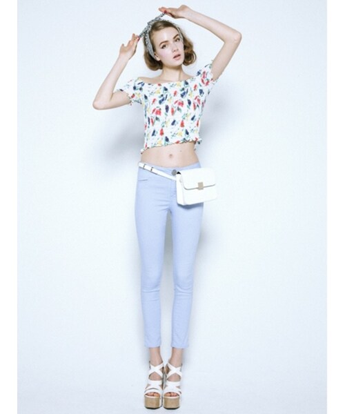 MURUA（ムルーア）の「【CASUAL】アンクルカラースキニーPT（パンツ・レディース・ブラック/ライム/ラベンダー・0/1/2）」の6枚目の写真