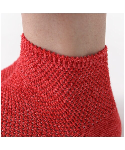 靴下屋（クツシタヤ）の「スペック総メッシュショートソックス（ソックス・靴下・レディース・キナリ/グレーモク/アカ/サックス/デニム/インディゴ・22.0～24.0cm）」の11枚目の写真