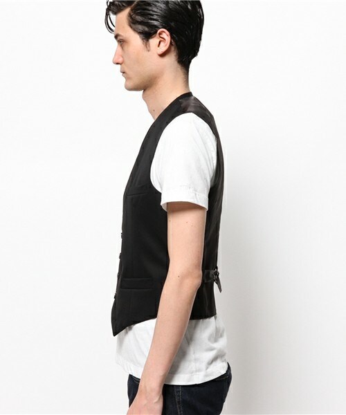 JOHN LAWRENCE SULLIVAN（ジョンローレンスサリバン）の「JOHN LAWRENCE SULLIVAN ベスト（ベスト・メンズ・ダークグレー/ブラック・38/36）」の4枚目の写真