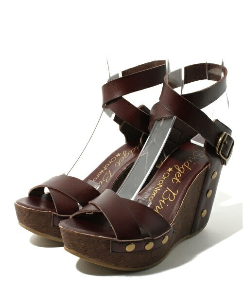 Bridget Birkin(ブリジットバーキン)の「【OroNero×Bridget Birkin】ベルトウエッジサンダル(サンダル・レディース・ブラウン/ダークブラウン/ベージュ/イエロー・35/36/37/38)」の2枚目の写真