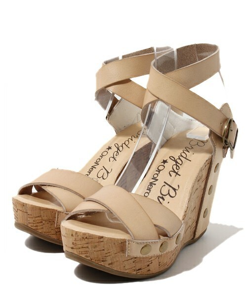 Bridget Birkin(ブリジットバーキン)の「【OroNero×Bridget Birkin】ベルトウエッジサンダル(サンダル・レディース・ブラウン/ダークブラウン/ベージュ/イエロー・35/36/37/38)」の4枚目の写真