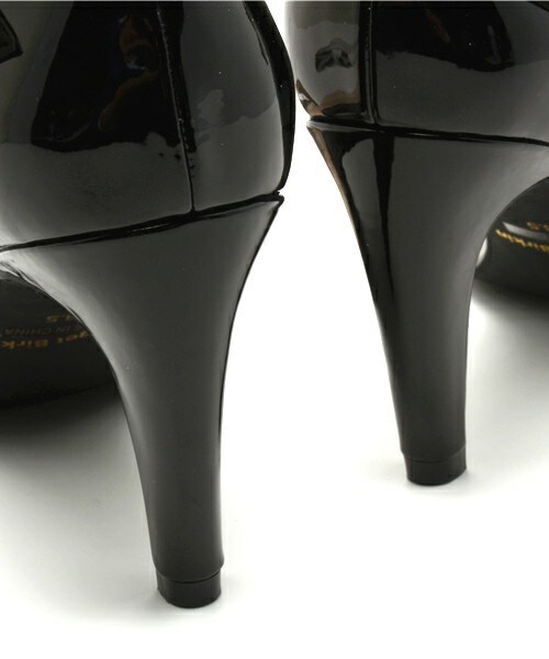 Bridget Birkin(ブリジットバーキン)の「花柄生地ヒールサンダル (542001)(サンダル・レディース・ホワイト/ブラック/イエロー/オレンジ・22.5/23/23.5/24/24.5/22)」の11枚目の写真