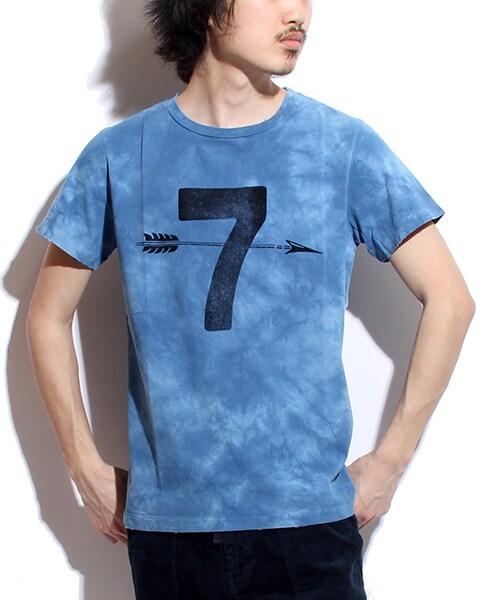 REMI RELIEF(レミレリーフ)の「インディゴタイダイプリントTEE(トップス・メンズ・サックスブルー/ブルー・M/L)」の2枚目の写真