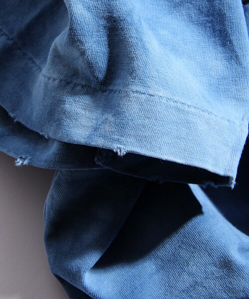 REMI RELIEF(レミレリーフ)の「インディゴタイダイプリントTEE(トップス・メンズ・サックスブルー/ブルー・M/L)」の8枚目の写真