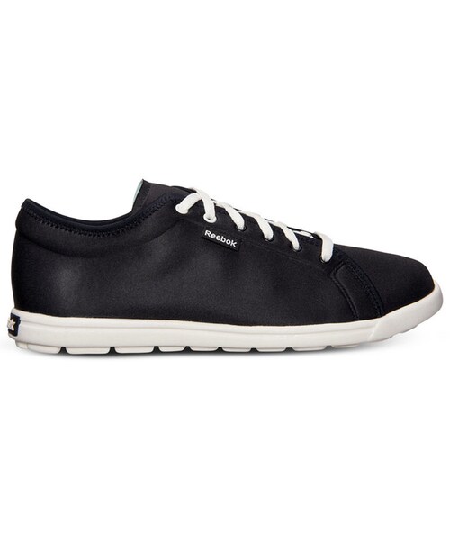 Reebok(リーボック)の「Reebok Women's Skyscape Runaround Walking Sneakers from Finish Line(スニーカー・レディース・BLACK/CHALK・11)」の5枚目の写真