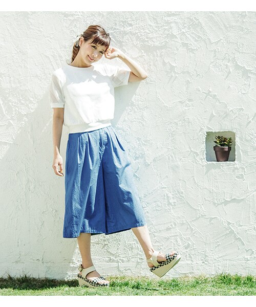 mysty woman（ミスティウーマン）の「カットソー×ガウチョパンツセットアップ（ワンピース/ドレス・レディース・オフホワイト/ネイビー/ブルー・M）」の2枚目の写真