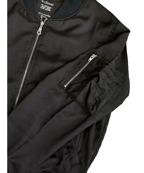 w closet（ダブルクローゼット）の「MA-1ブルゾン（ジャケット/アウター・レディース・カーキ/ブラック・FREE）」の8枚目の写真